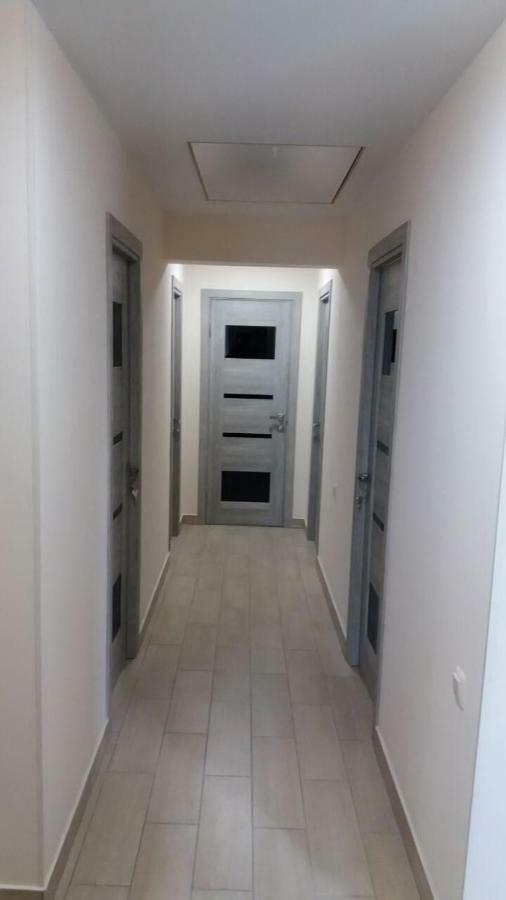 Apartamento 105 Khmelʼnytsʼkyy Exterior foto